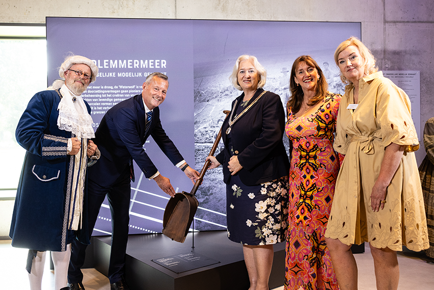 Officiële opening van het Cruquiuspaviljoen met Arthur van Dijk en Marianne Schuurmans, juni 2025.